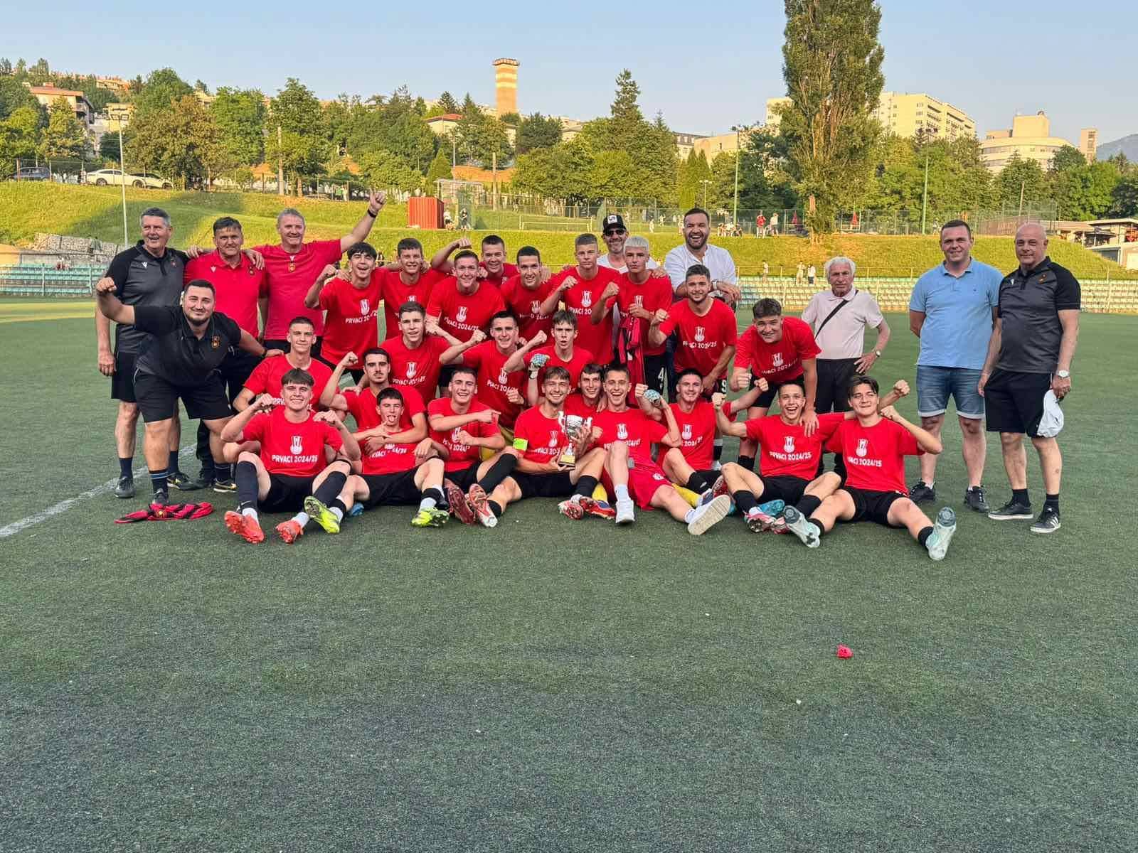 Ko će ući u Premijer ligu BiH za juniore? Ko će ući u Premijer ligu BiH za juniore?